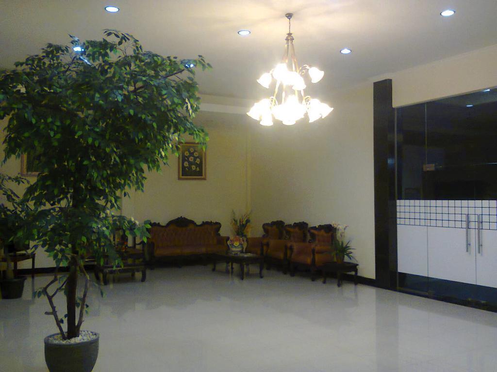 מדאן Kailani Inn מראה חיצוני תמונה