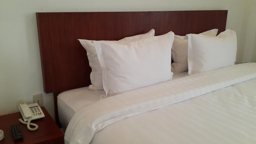 מדאן Kailani Inn חדר תמונה