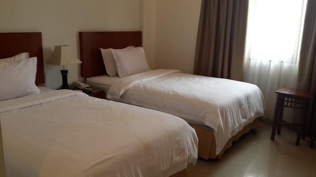 מדאן Kailani Inn חדר תמונה