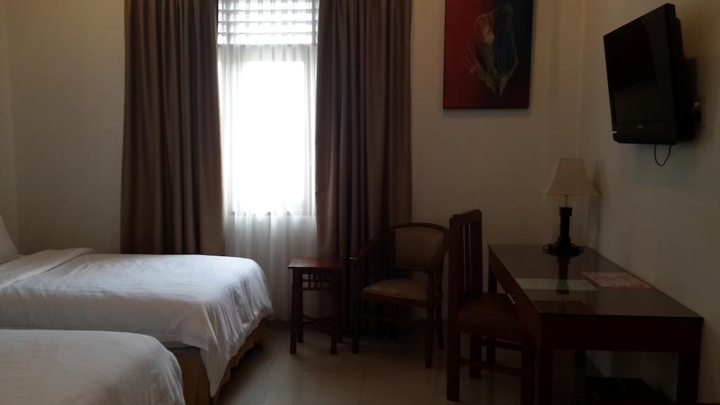 מדאן Kailani Inn חדר תמונה