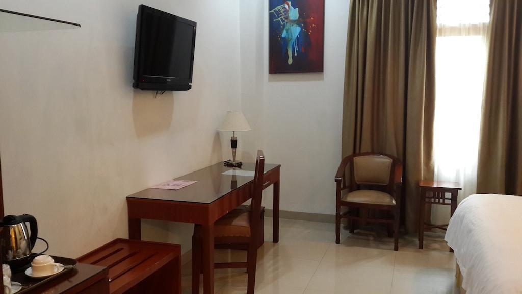 מדאן Kailani Inn מראה חיצוני תמונה
